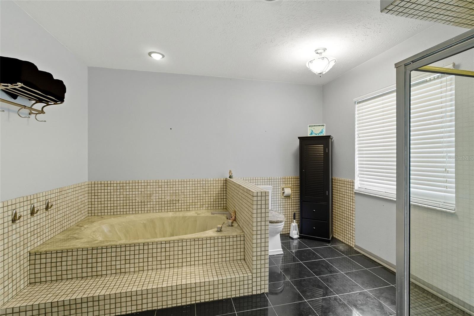 SOUTHBAY YACHT & RACQUET CLUB - Residential