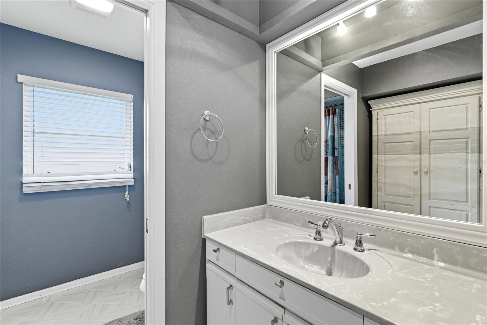 SOUTHBAY YACHT & RACQUET CLUB - Residential