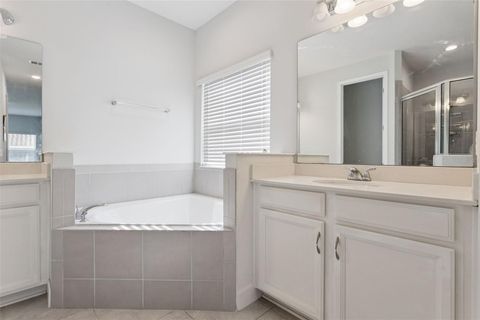 Tiny photo for 523 Bellissimo Place, Howey In The Hills, FL 34737 (MLS # O6372992)