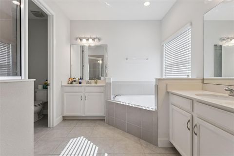 Tiny photo for 523 Bellissimo Place, Howey In The Hills, FL 34737 (MLS # O6372992)