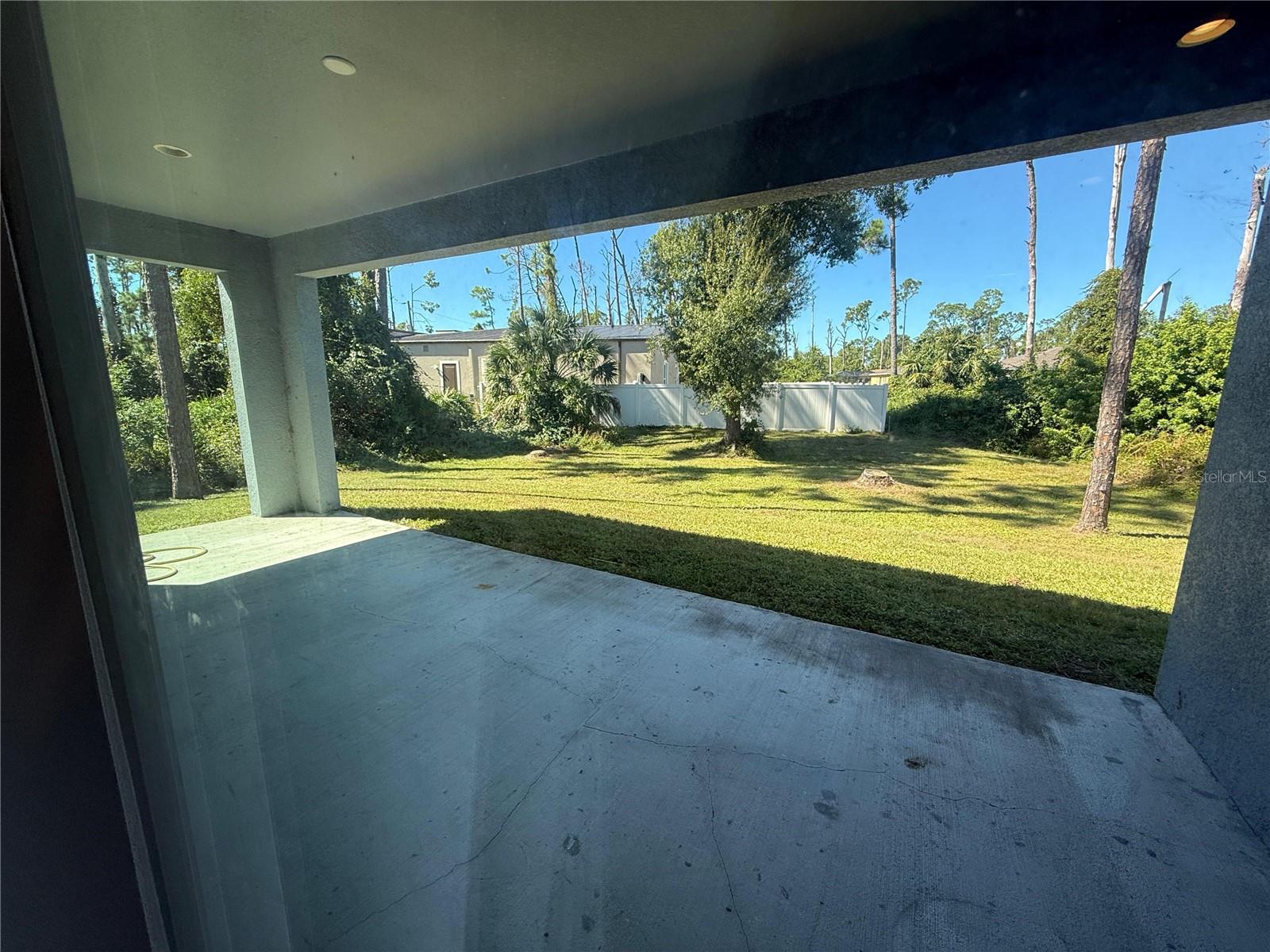 PORT CHARLOTTE SUB 33 - Residential Lease