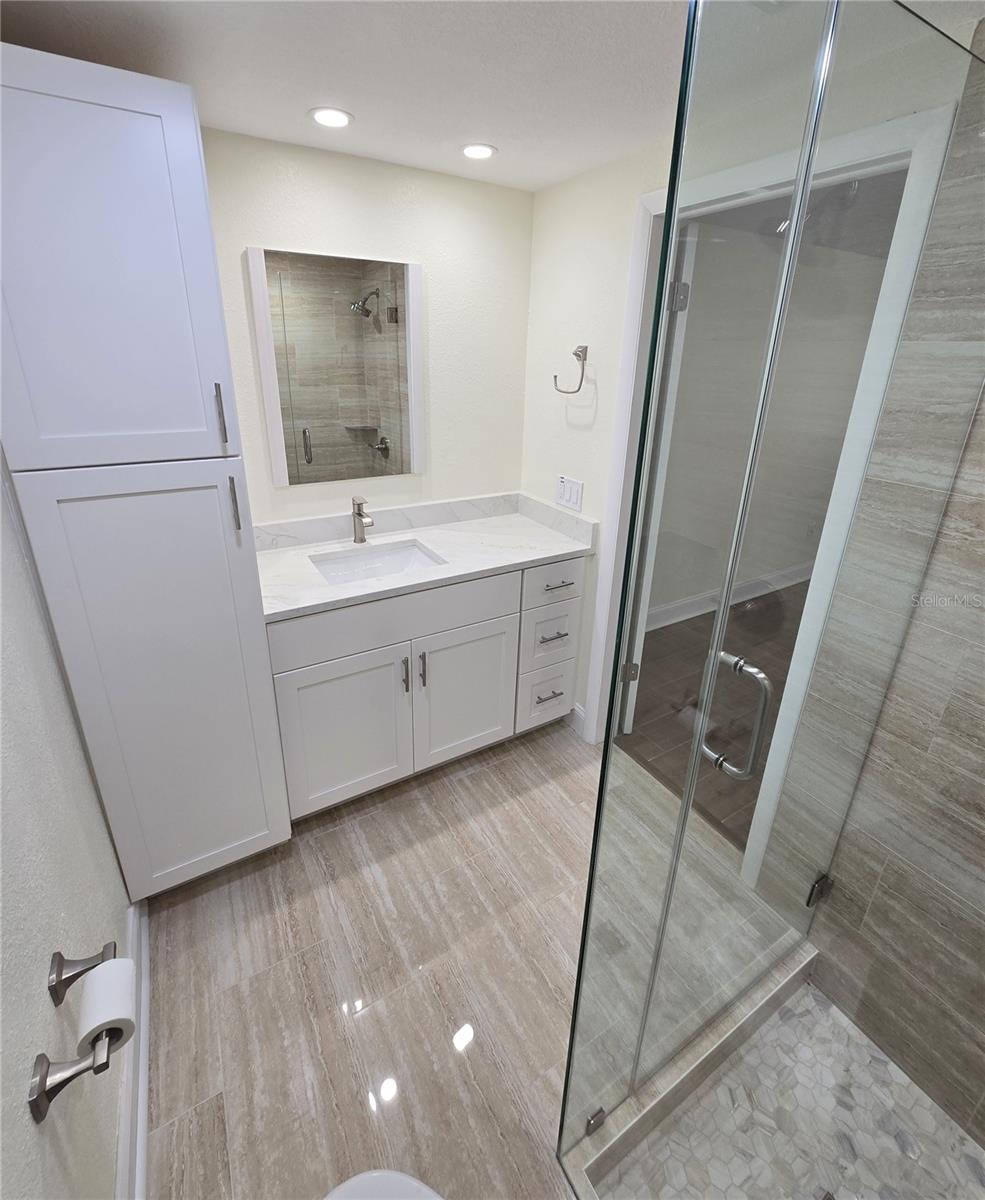 BEACON SQUARE - Residential