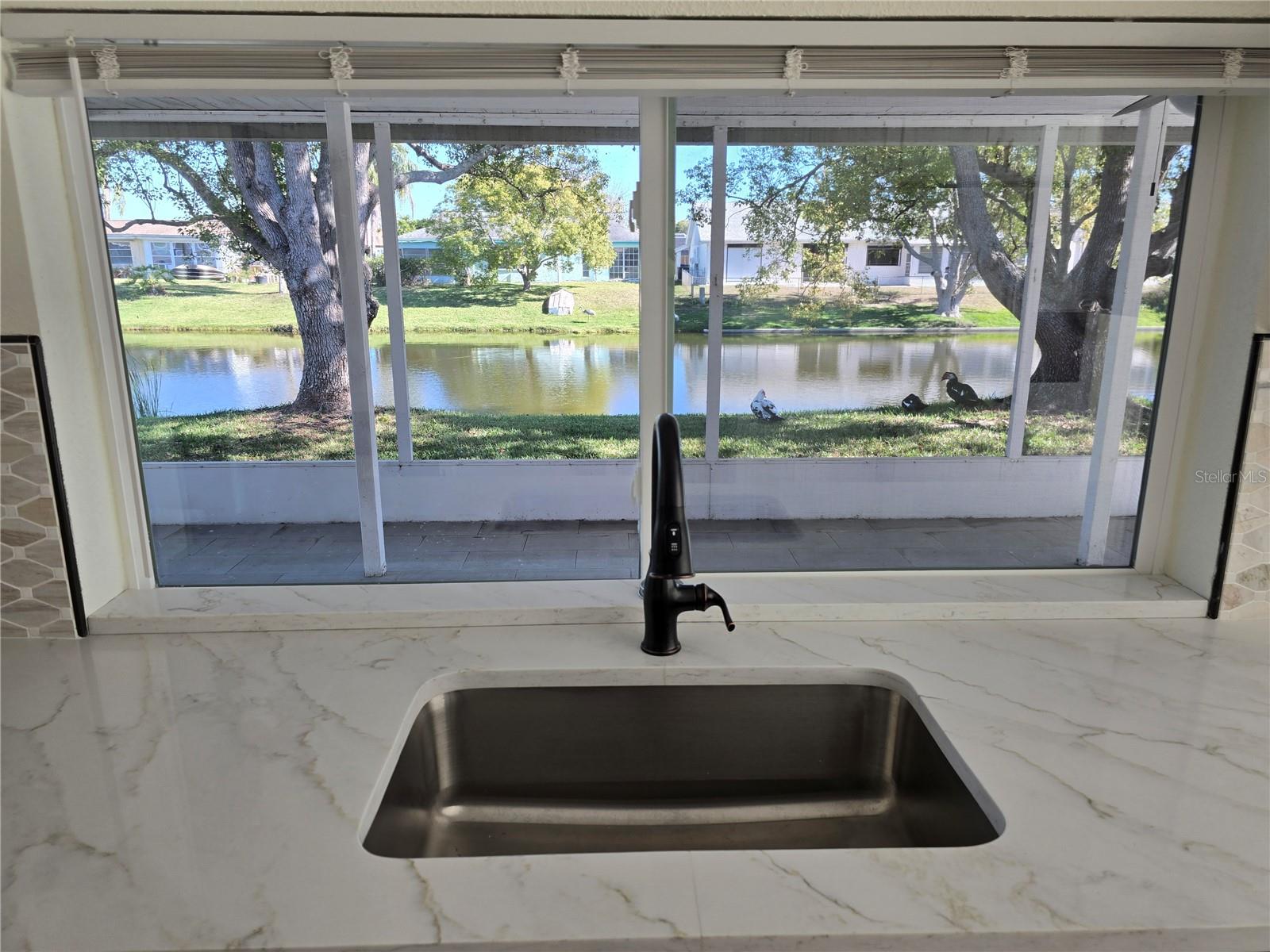 BEACON SQUARE - Residential