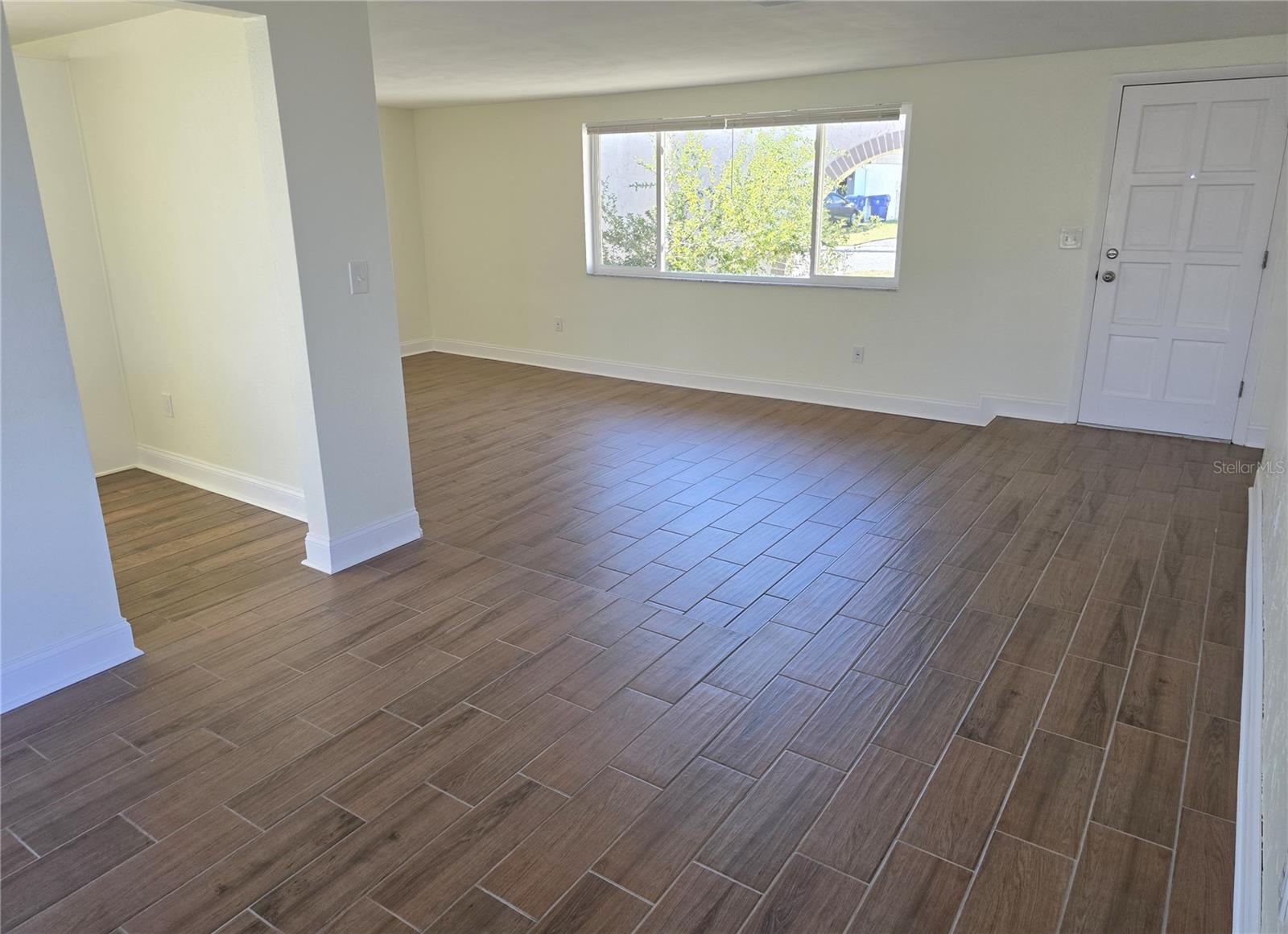 BEACON SQUARE - Residential