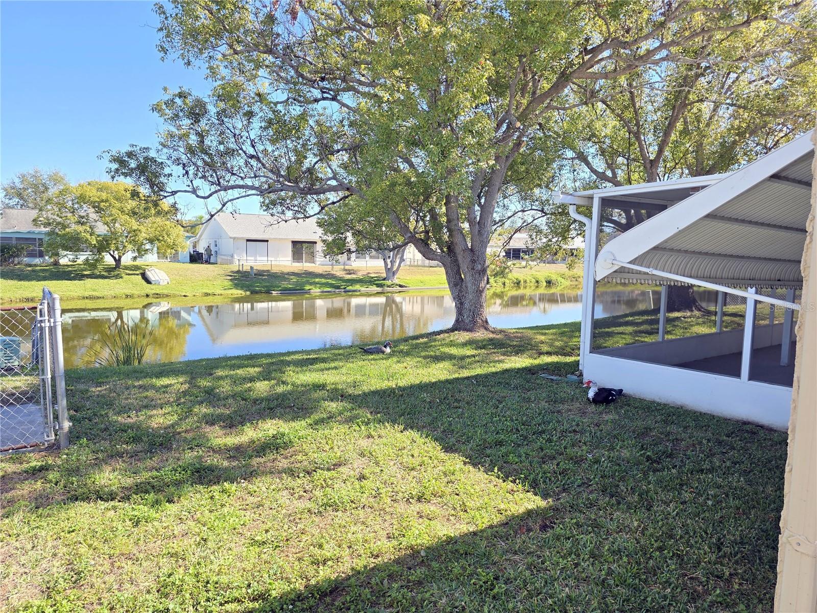 BEACON SQUARE - Residential