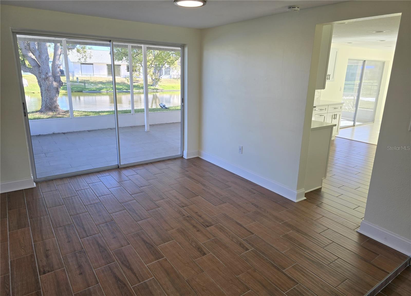 BEACON SQUARE - Residential