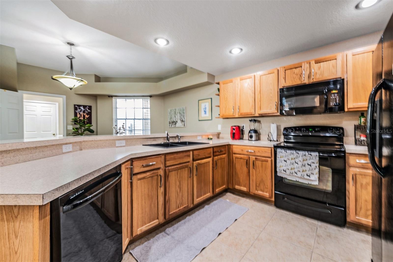 1827 HAMMOCKS AVENUE 1827