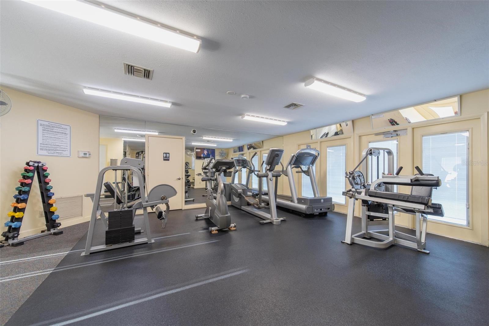 HARBOR PINES, A CONDO OR1439/4215 - Residential