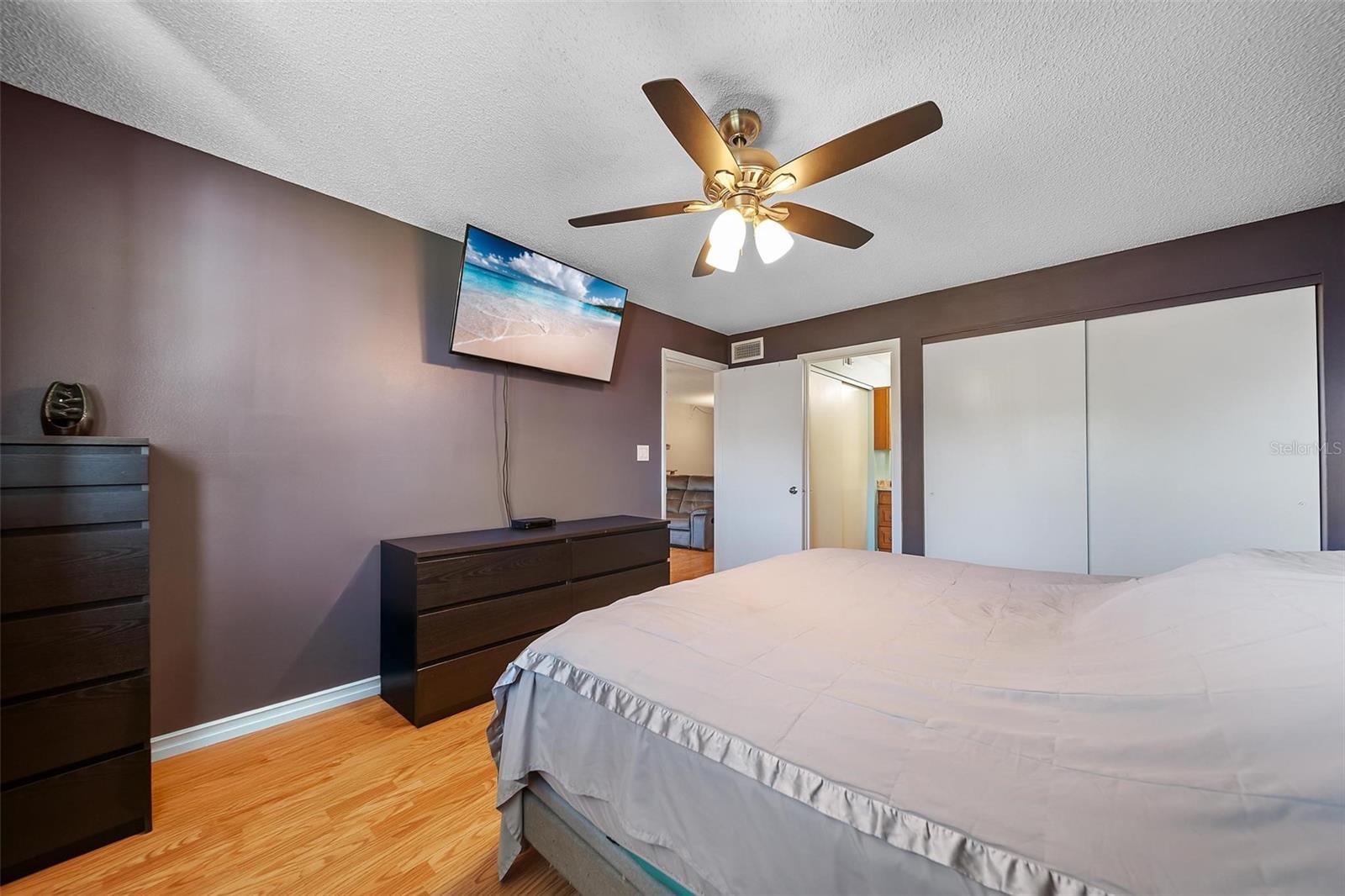 HARBOR PINES, A CONDO OR1439/4215 - Residential