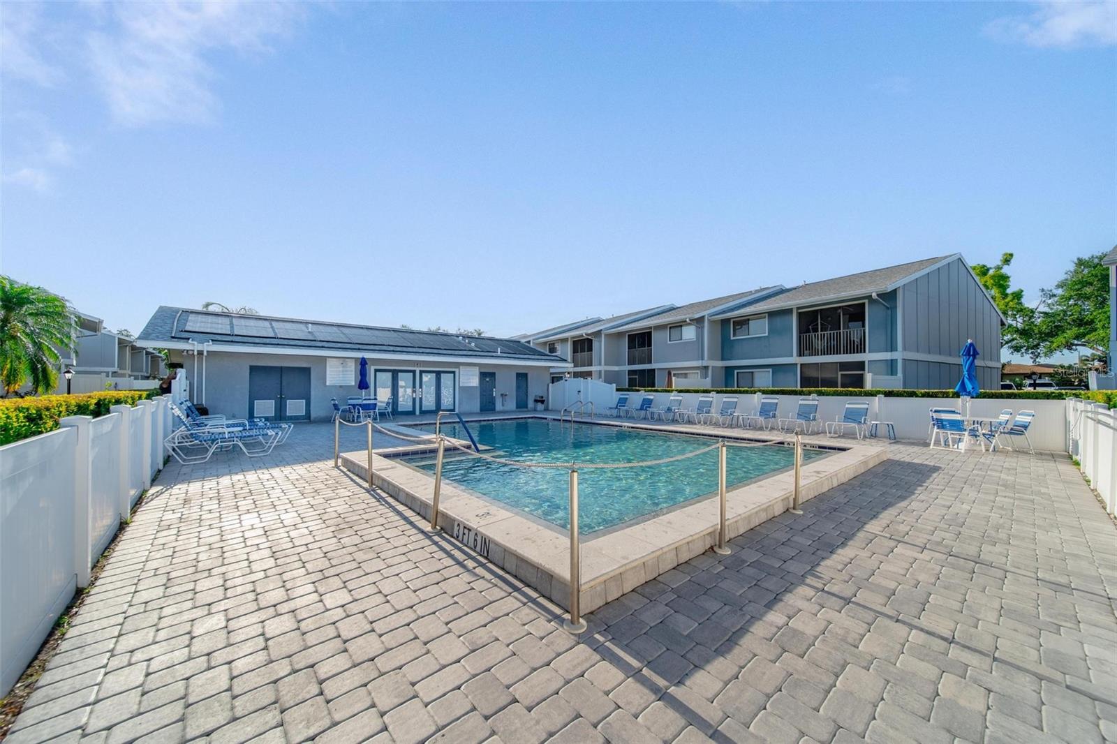 HARBOR PINES, A CONDO OR1439/4215 - Residential