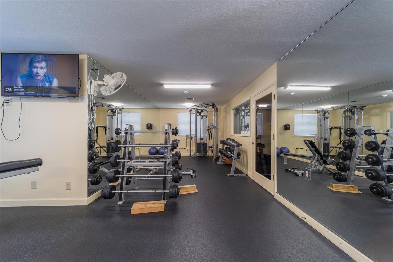 HARBOR PINES, A CONDO OR1439/4215 - Residential