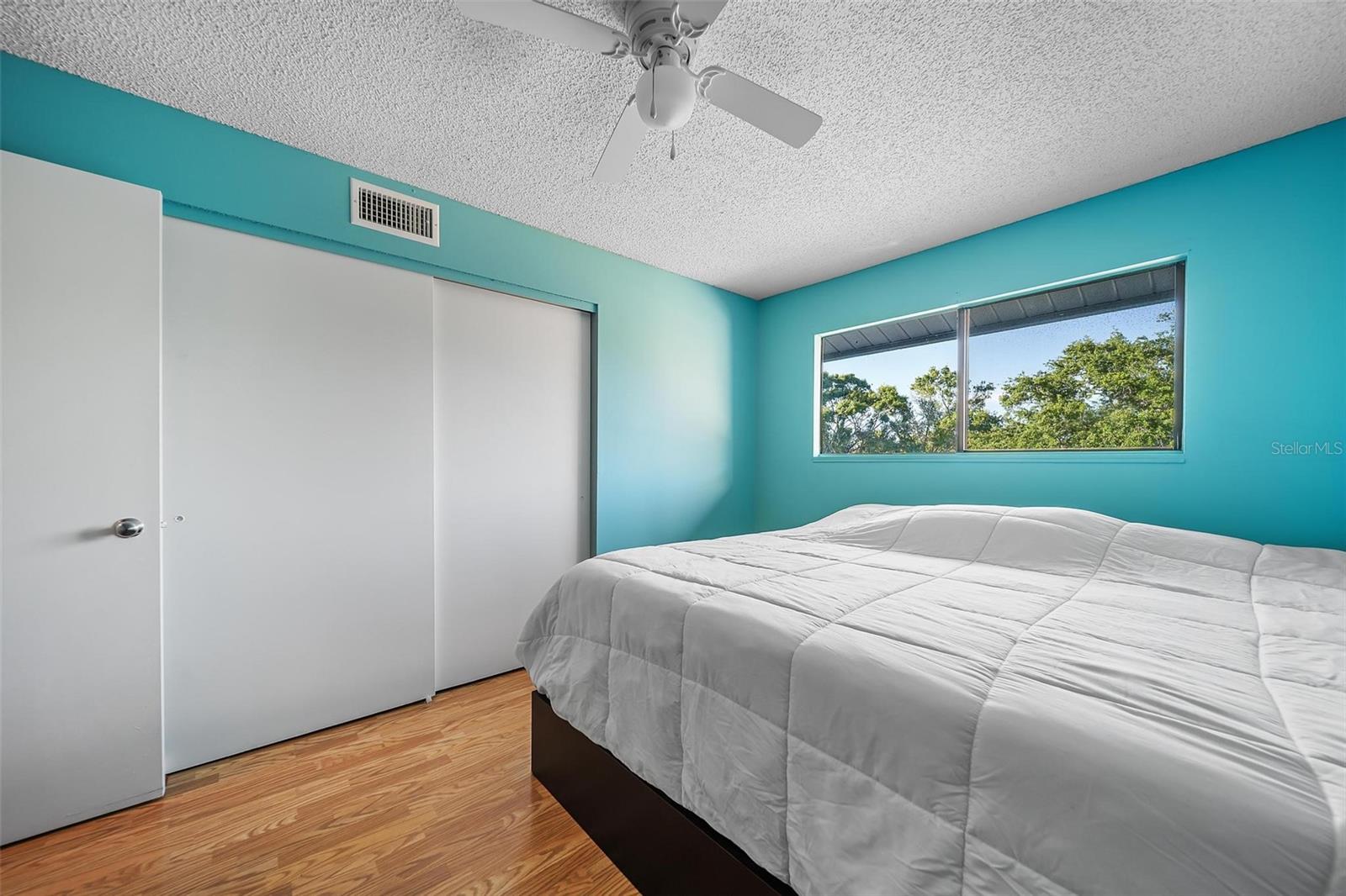 HARBOR PINES, A CONDO OR1439/4215 - Residential