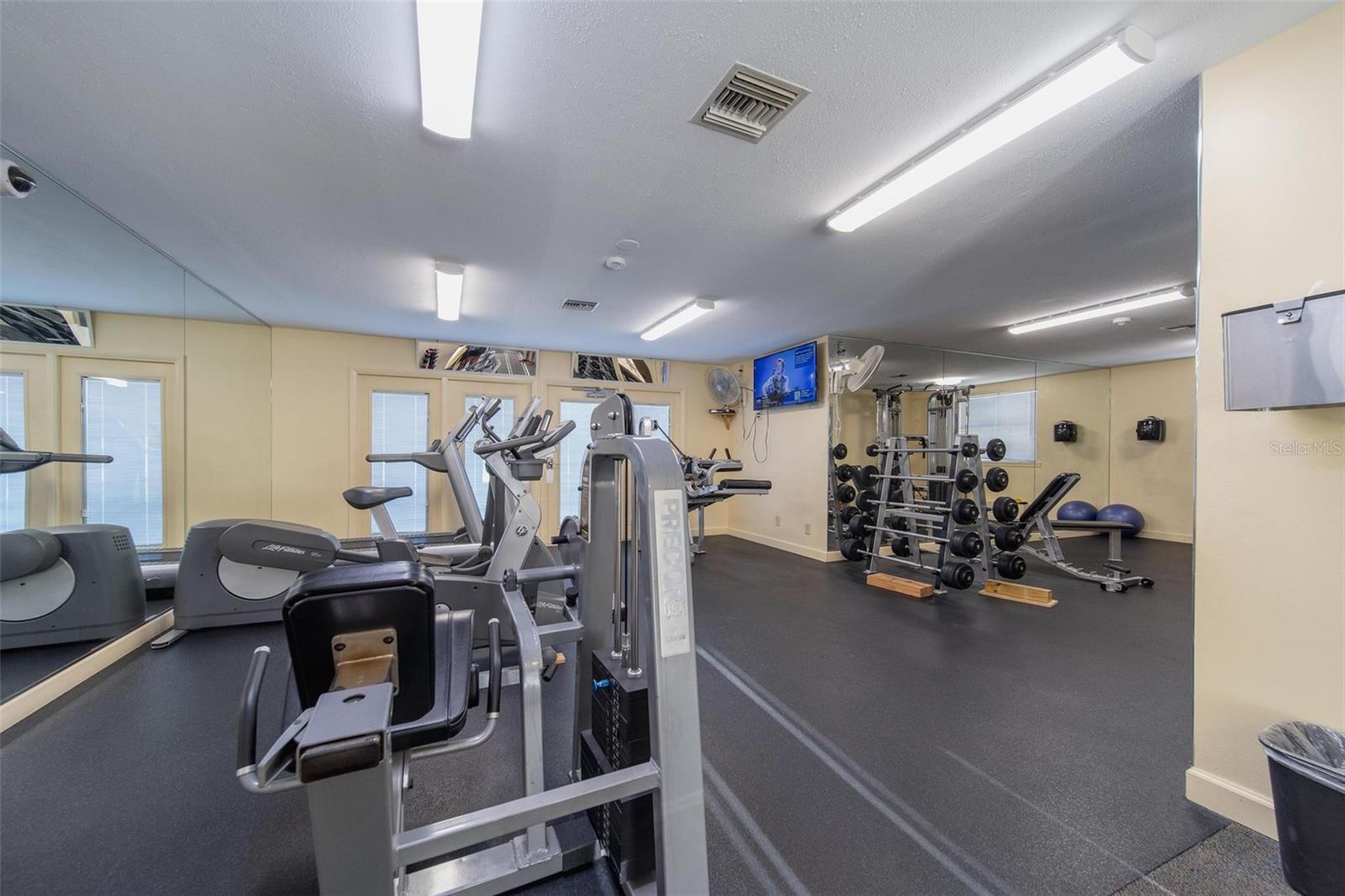 HARBOR PINES, A CONDO OR1439/4215 - Residential