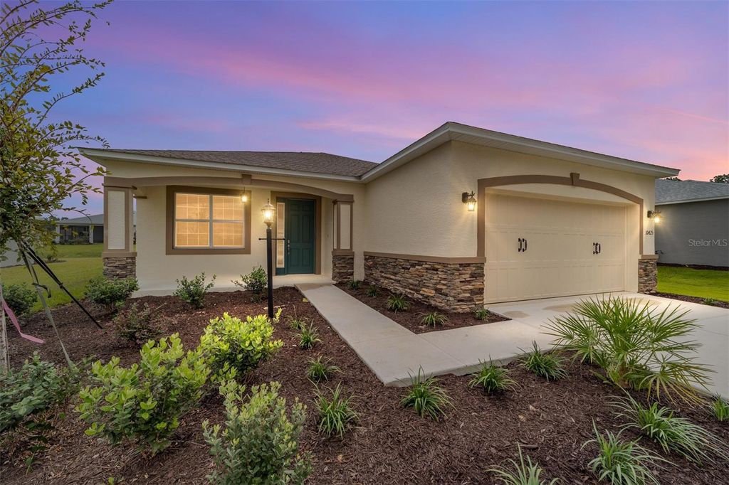 Photo of 10425 SW 106th Court, Ocala, FL 34481 (MLS # OM711467)