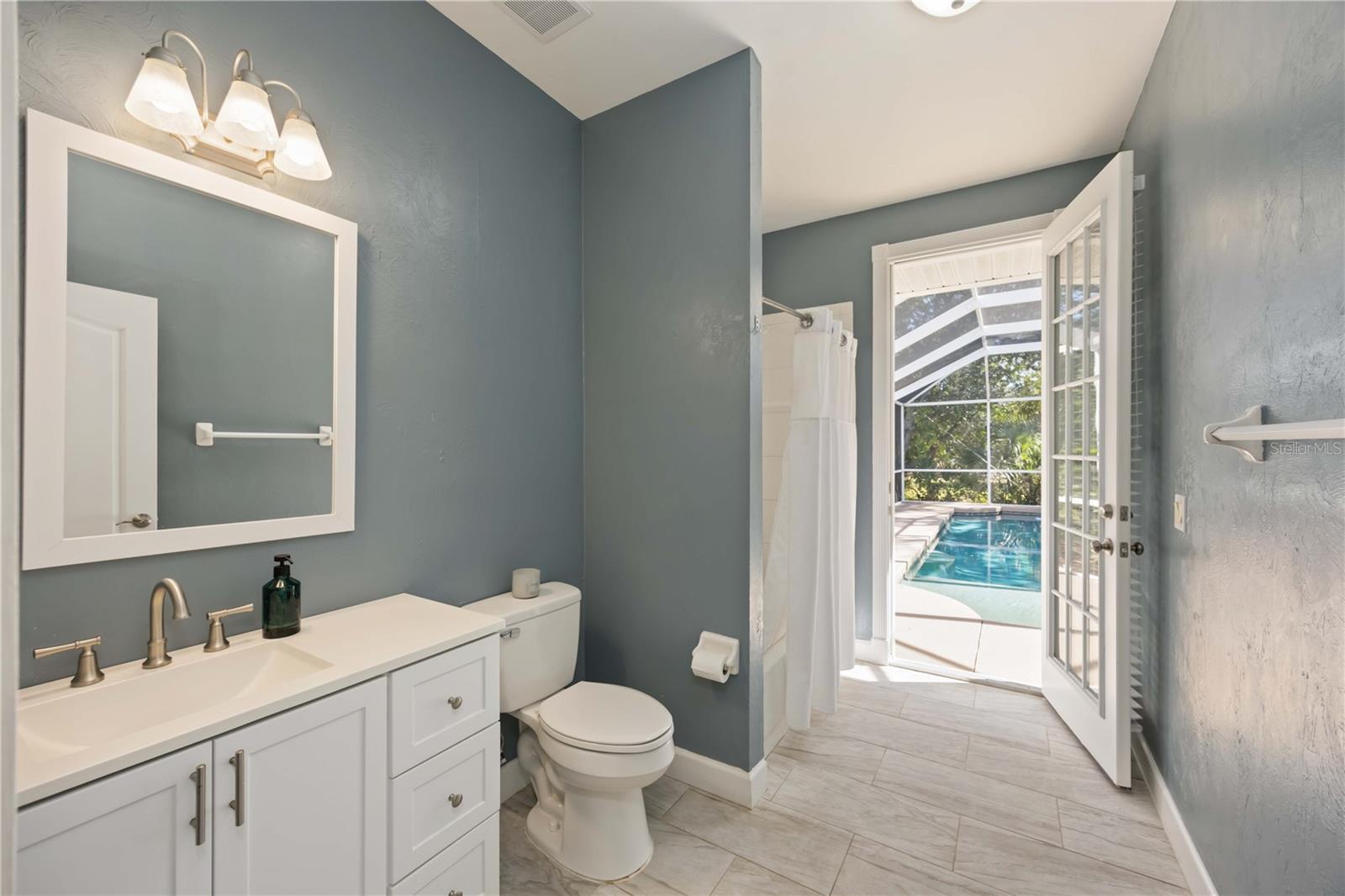 DECOSTERS - Residential