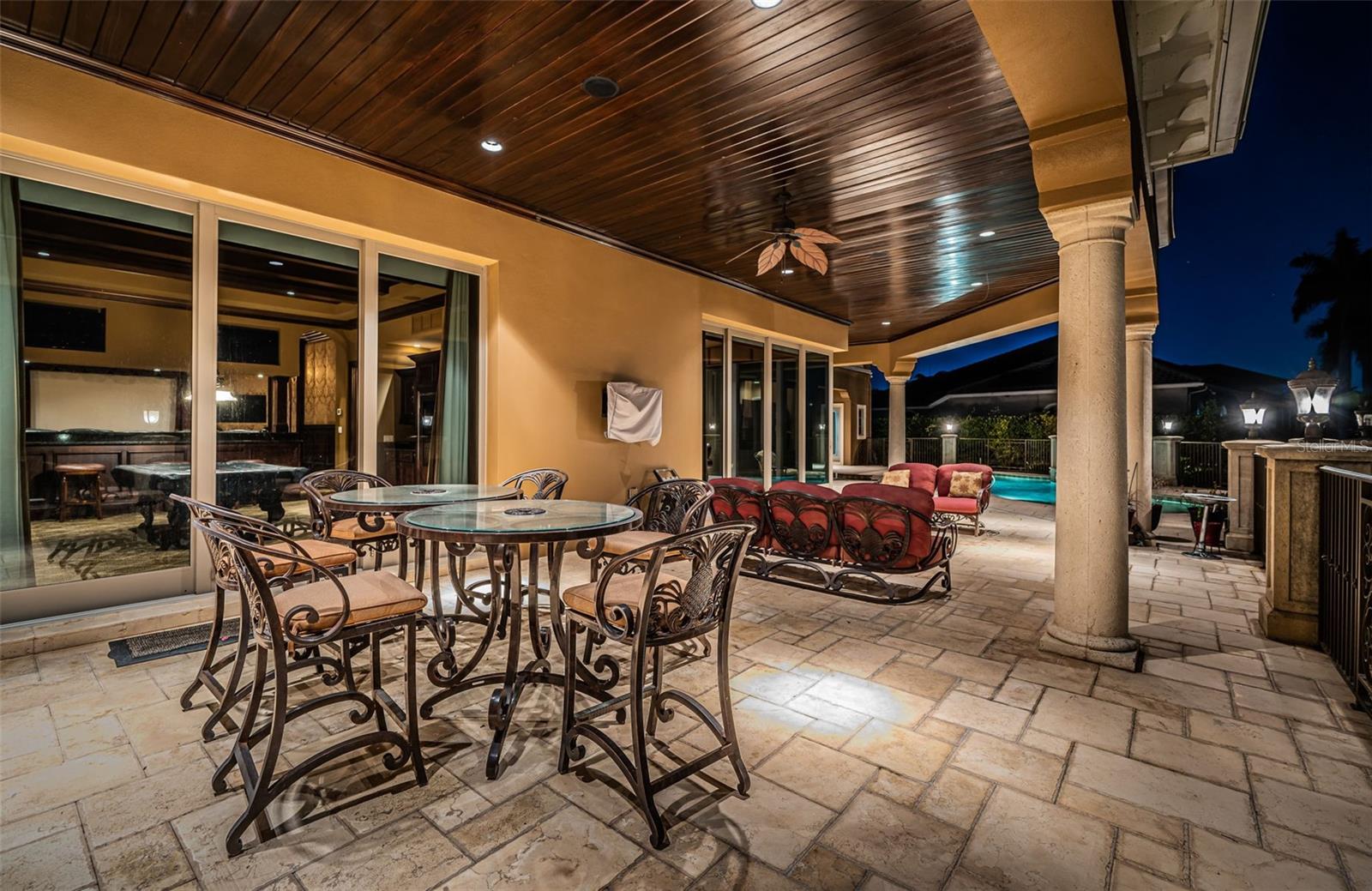 BAYOU CLUB ESTATES TR 2 PH 2 - Residential