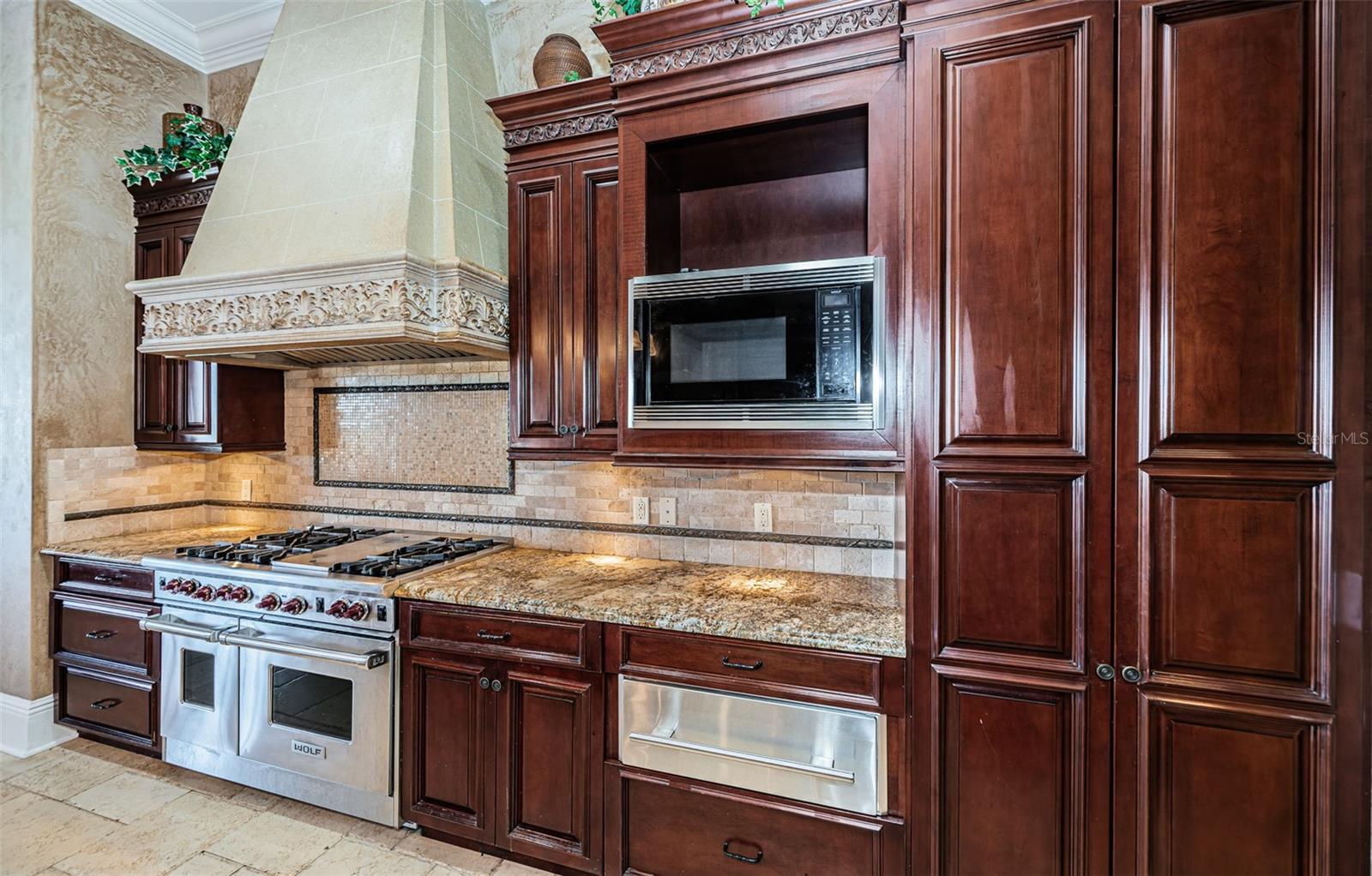 BAYOU CLUB ESTATES TR 2 PH 2 - Residential