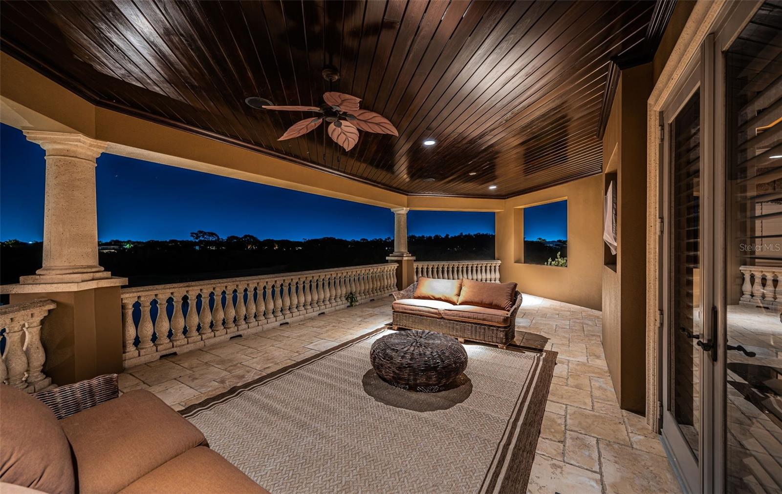 BAYOU CLUB ESTATES TR 2 PH 2 - Residential