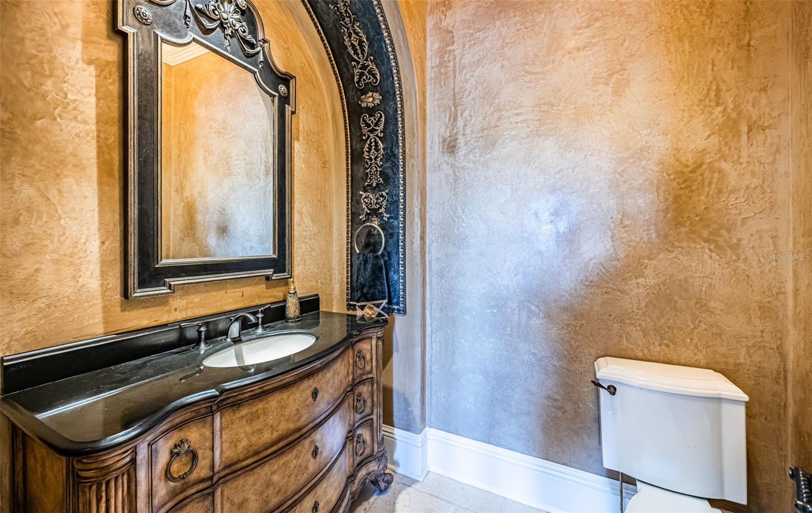 BAYOU CLUB ESTATES TR 2 PH 2 - Residential