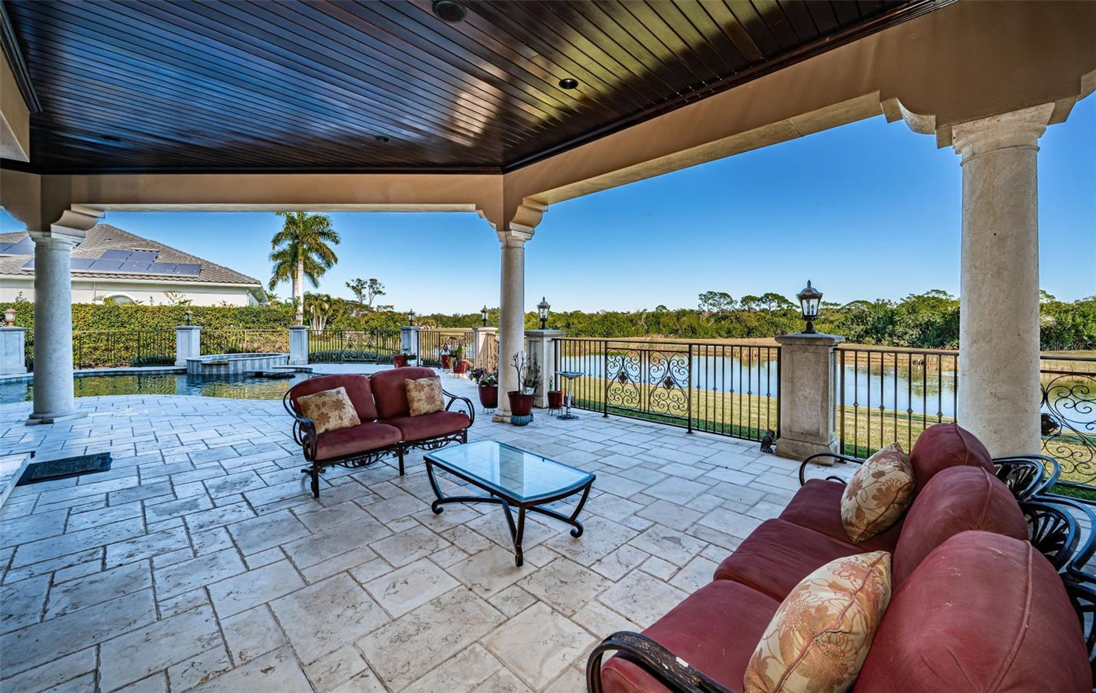 BAYOU CLUB ESTATES TR 2 PH 2 - Residential