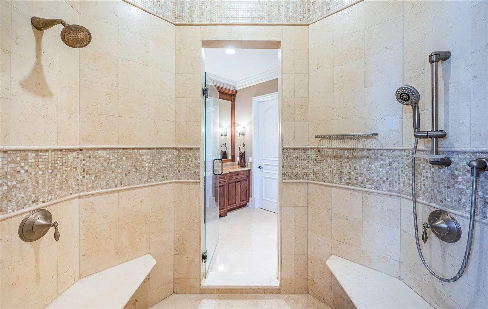 BAYOU CLUB ESTATES TR 2 PH 2 - Residential