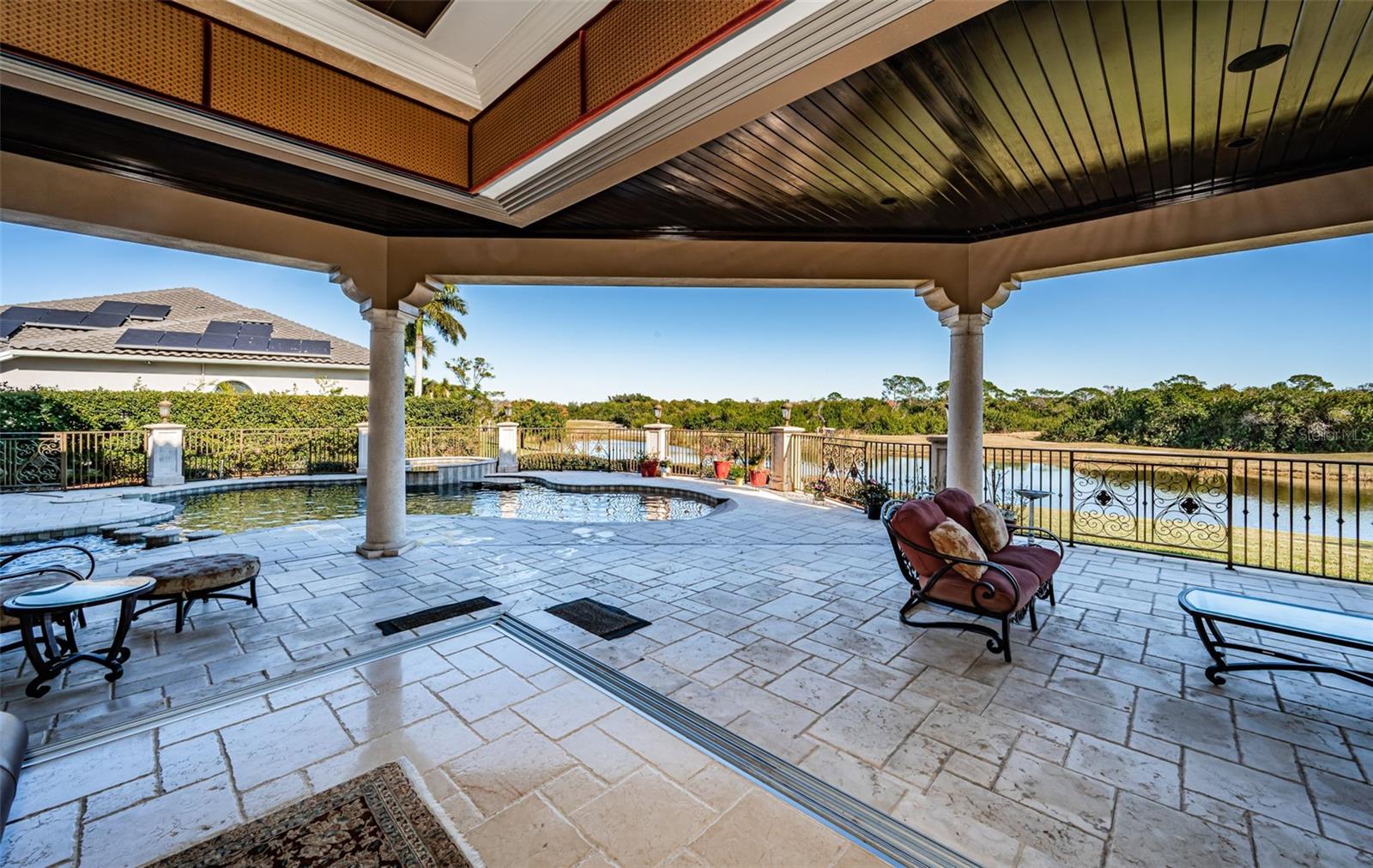 BAYOU CLUB ESTATES TR 2 PH 2 - Residential