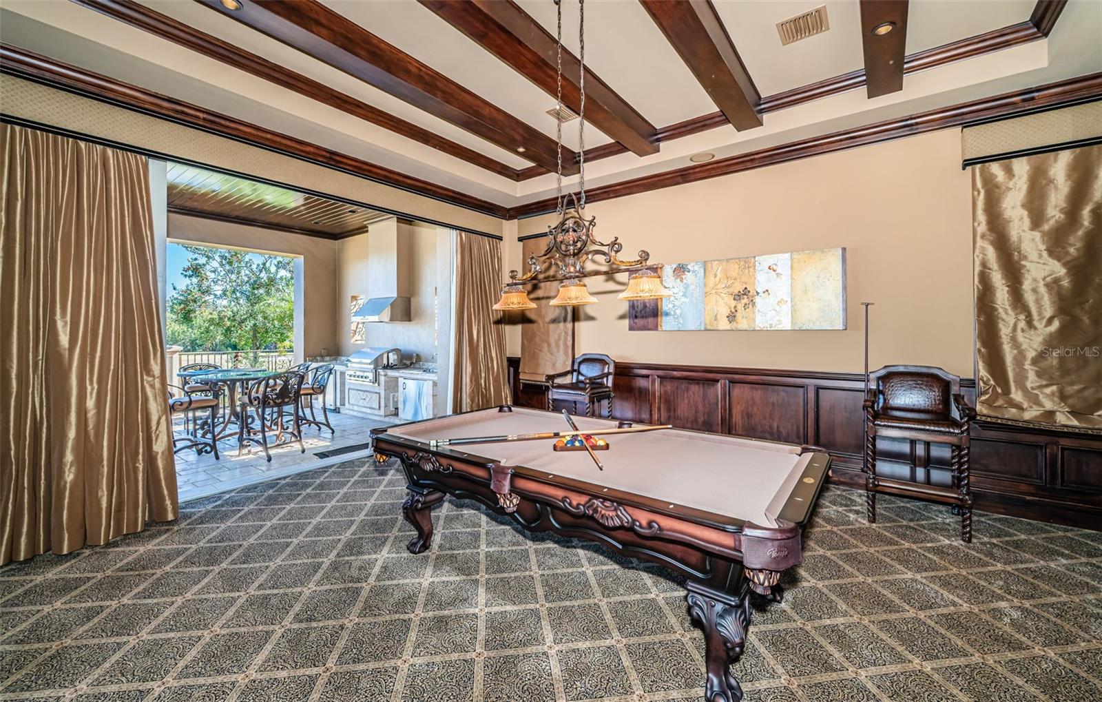 BAYOU CLUB ESTATES TR 2 PH 2 - Residential