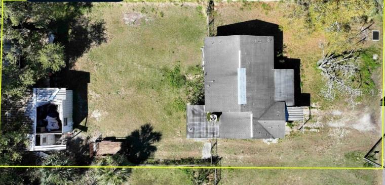 1034 WOODLAND DRIVE