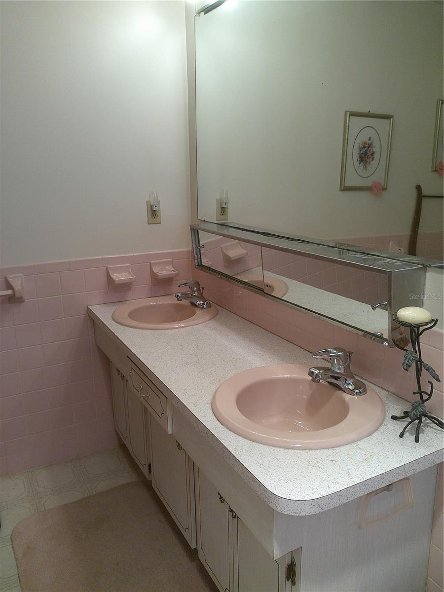 MAINLANDS OF TAMARAC BY THE GULF UNIT 3 CONDO - Residential