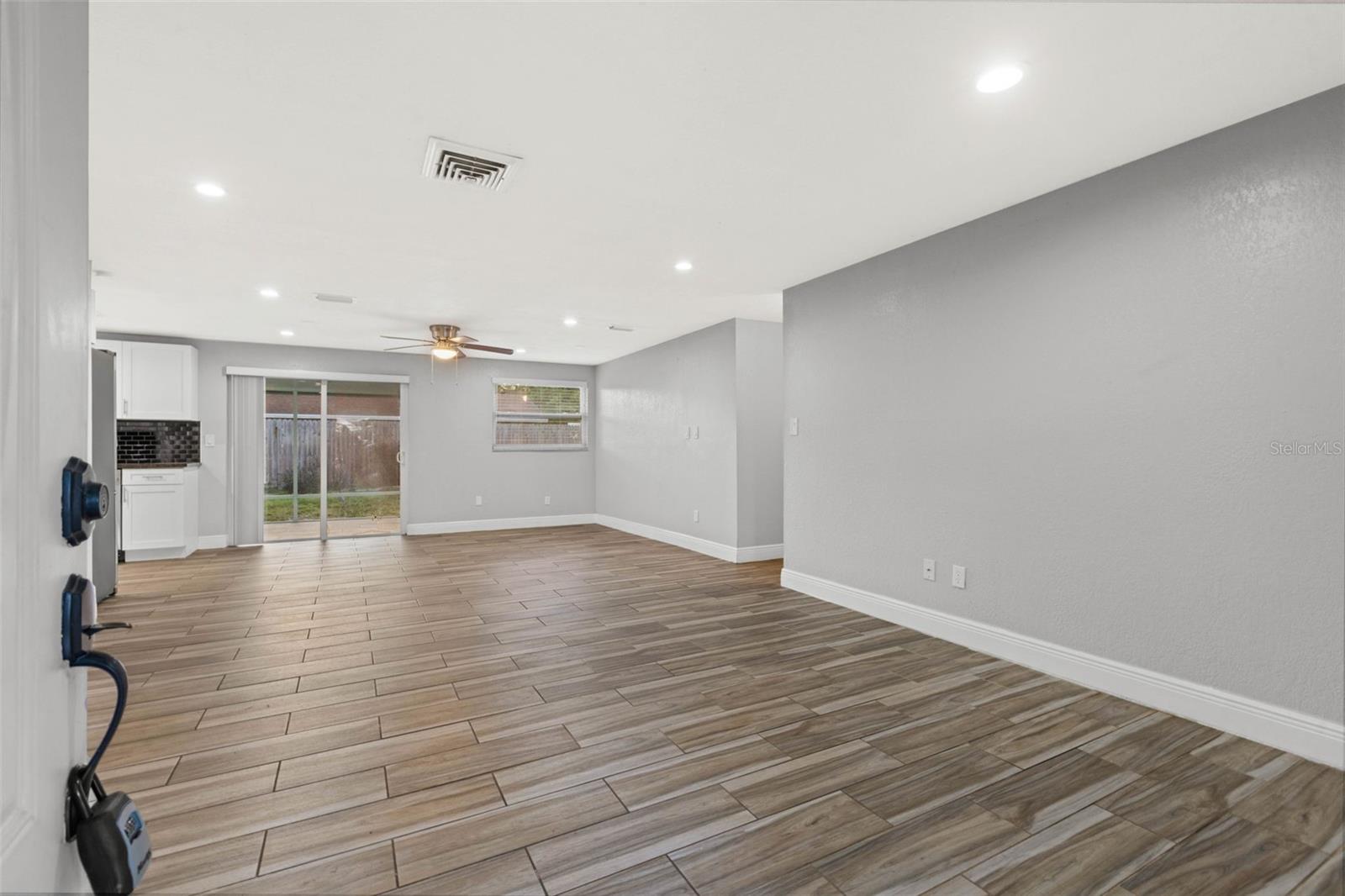 HIGHPOINT ESTATES - Residential Lease