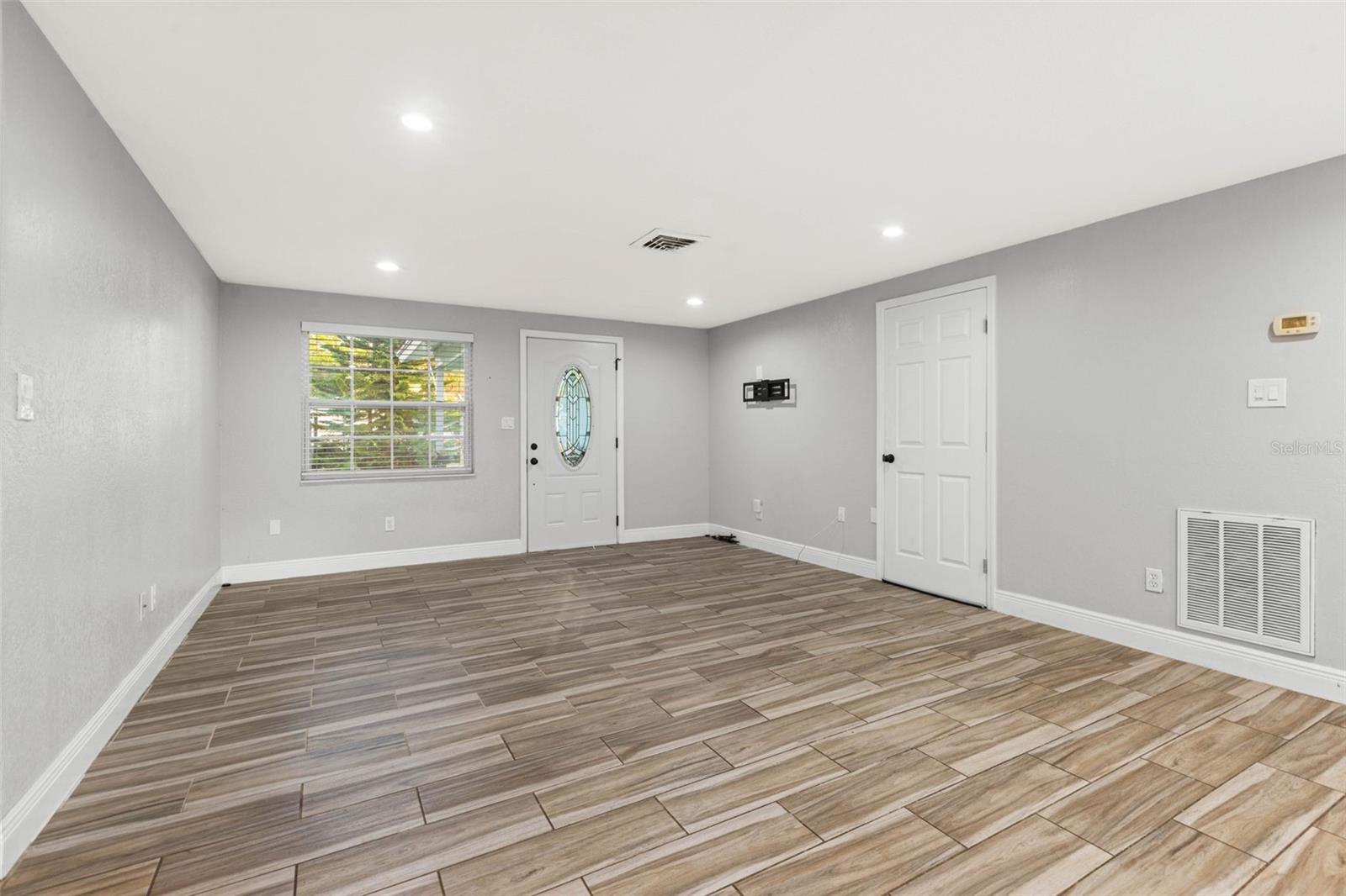 HIGHPOINT ESTATES - Residential Lease