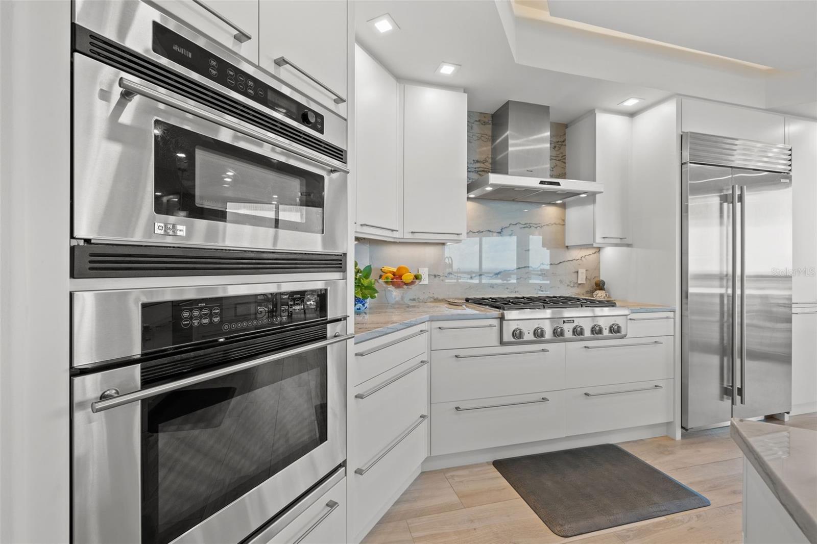 400 BEACH DRIVE CONDO - Residential