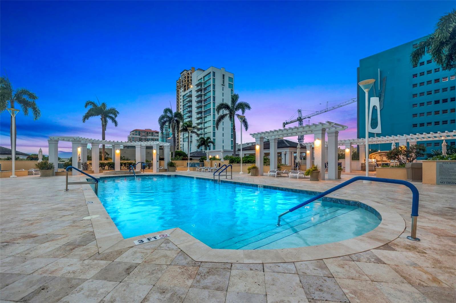 400 BEACH DRIVE CONDO - Residential