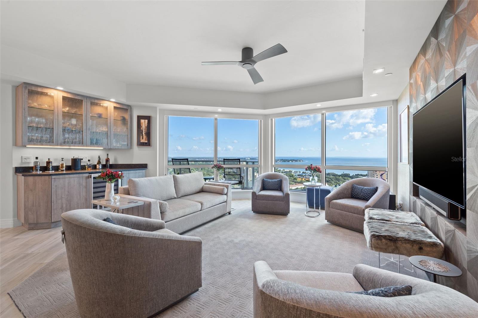 400 BEACH DRIVE CONDO - Residential