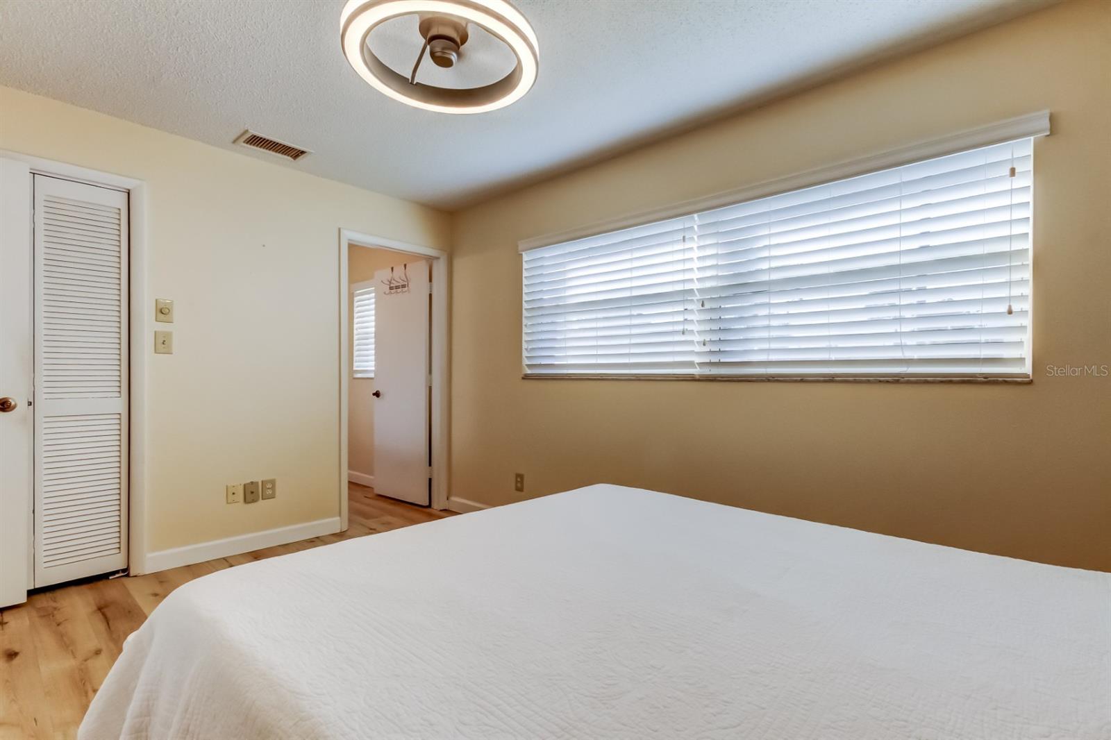 PINEWOOD VILLAGE CONDO - Residential