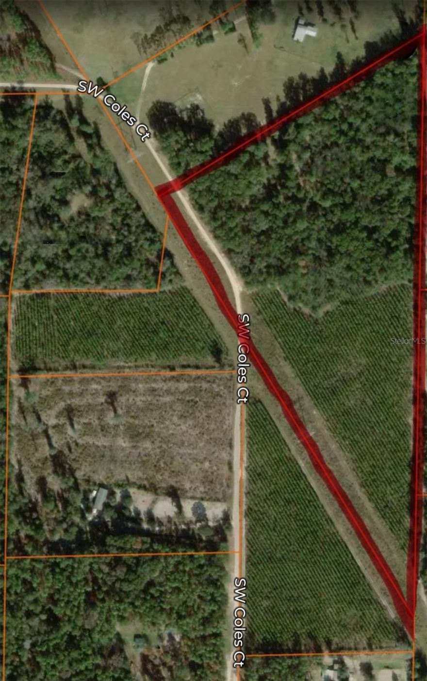 Endless opportunity on this 18.22-acre property in Fort White, FL, located right beside another available tract!
(12.23 Acres)
Power is already on site ready for your build or RV. Private well installed- no need to wait for utilities.
Wide open space for your dream home, farm, hunting property or weekend getaway. Whether you're looking to
build, invest, or simply escape to your own private retreat, this property checks every box!