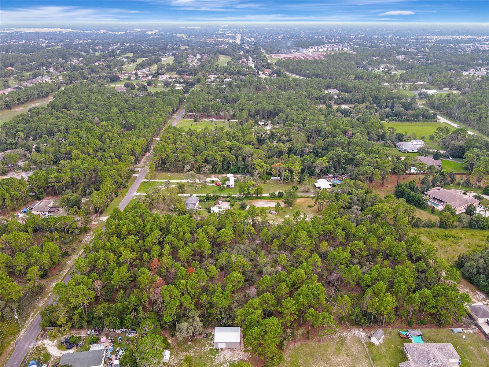 HERNANDO HIGHLANDS UNREC - Land