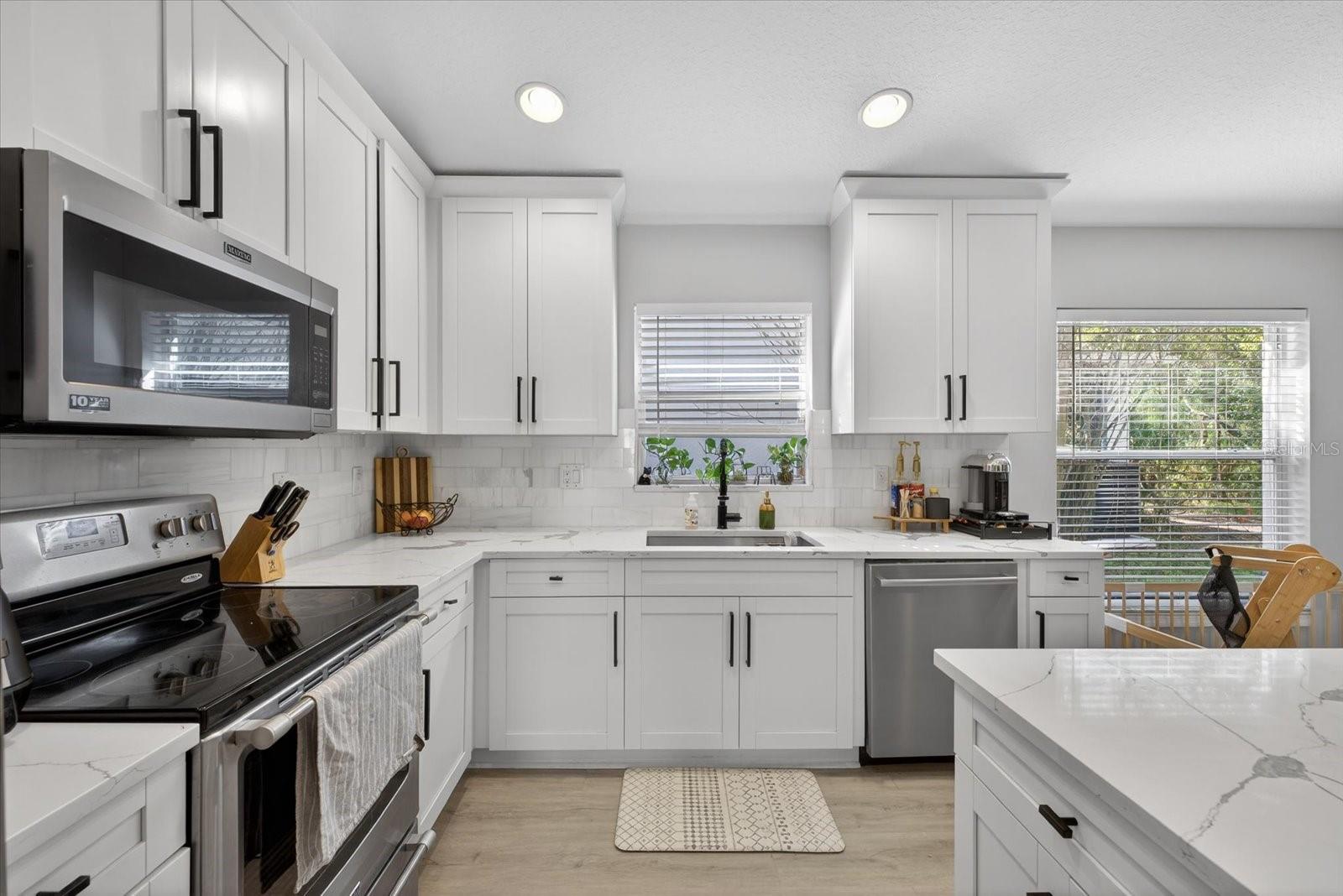 TAMPA PALMS AREA 4 PRCL 11 U - Residential