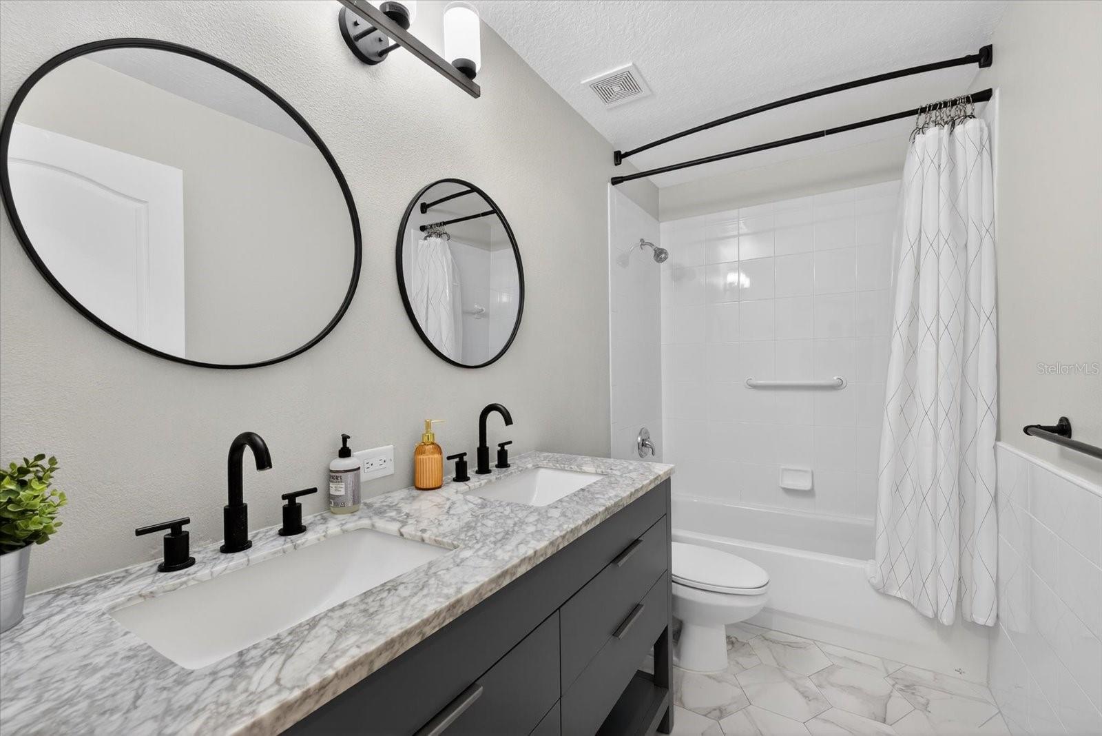 TAMPA PALMS AREA 4 PRCL 11 U - Residential