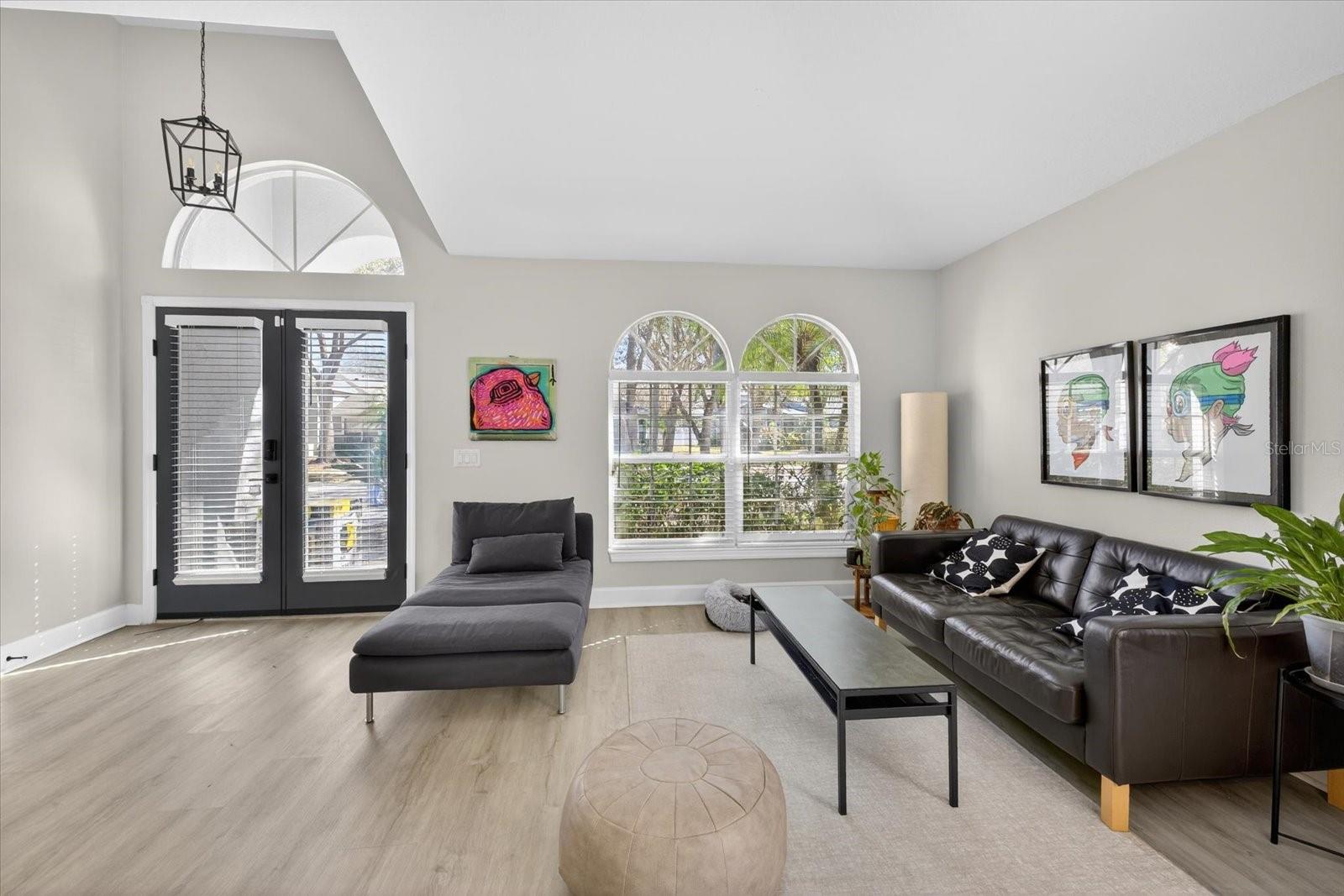 TAMPA PALMS AREA 4 PRCL 11 U - Residential