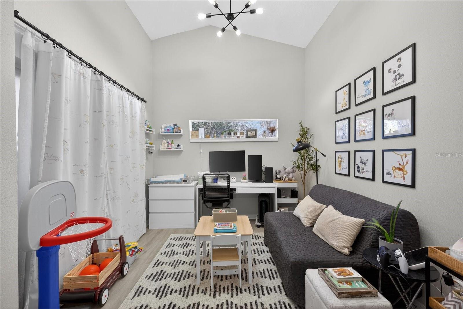 TAMPA PALMS AREA 4 PRCL 11 U - Residential