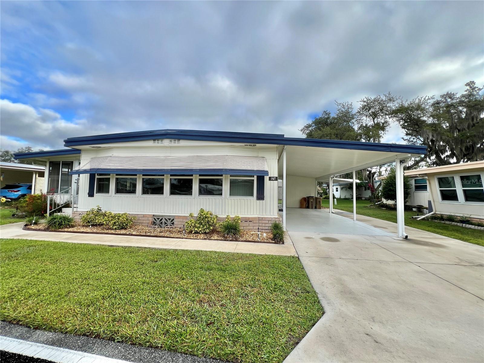 HAWTHORNE AT LEESBURG A COOP - Residential