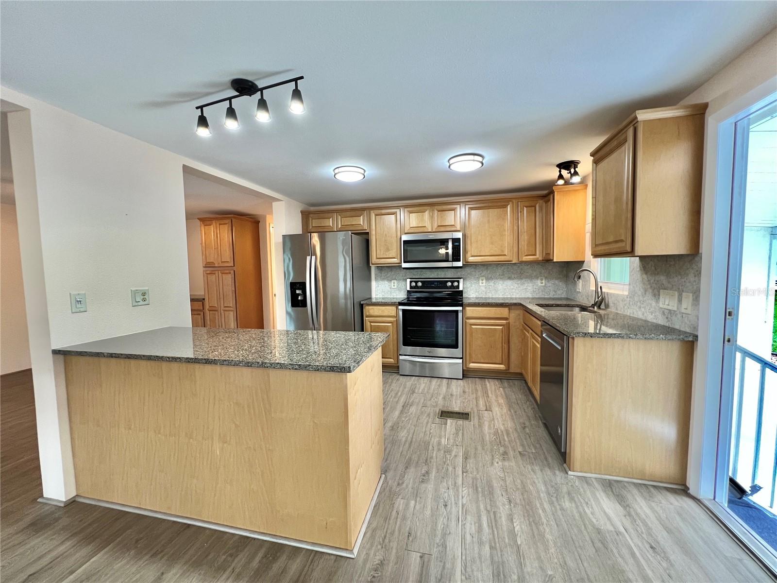 HAWTHORNE AT LEESBURG A COOP - Residential