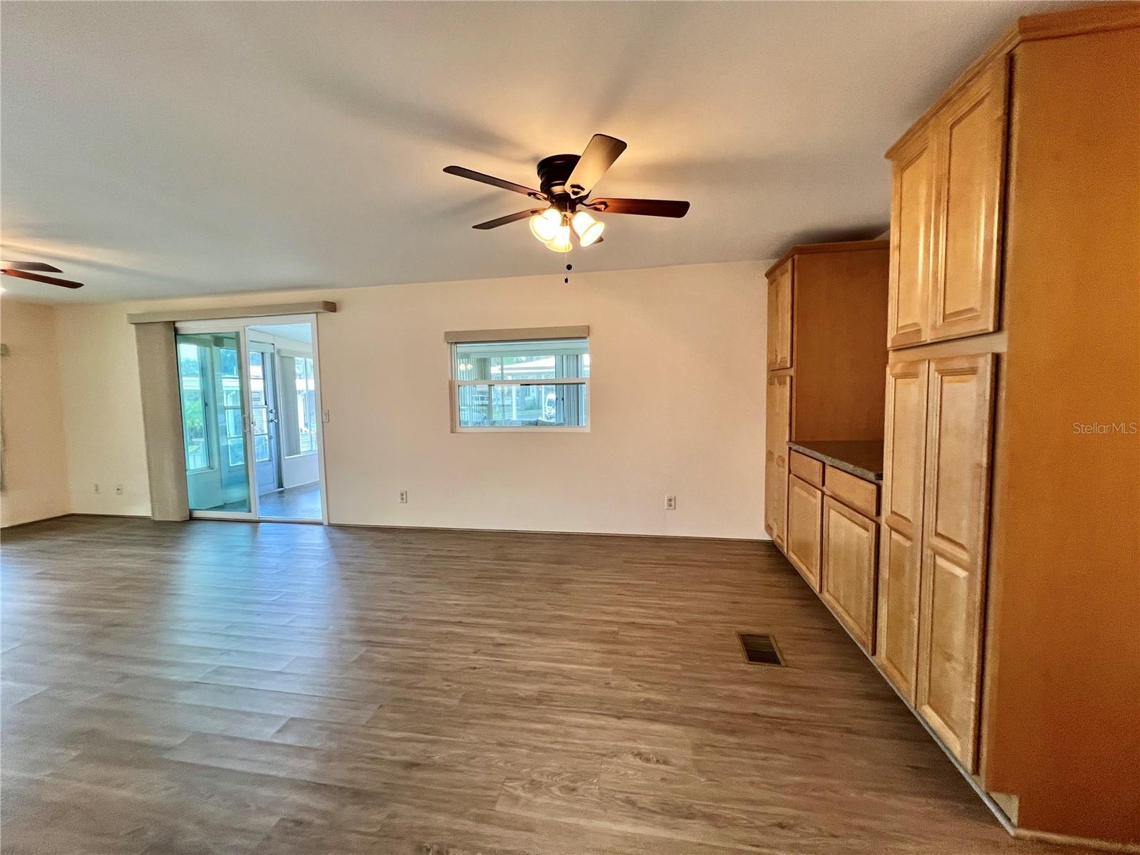 HAWTHORNE AT LEESBURG A COOP - Residential