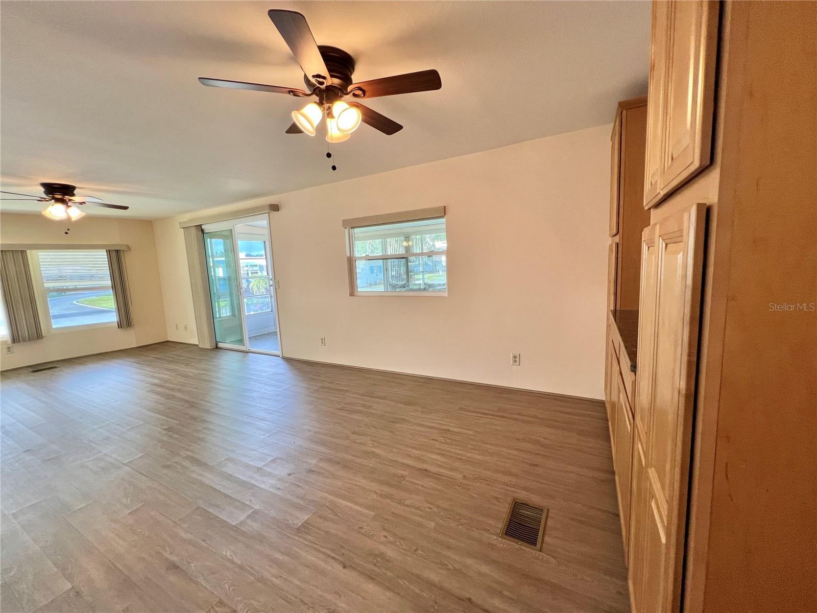 HAWTHORNE AT LEESBURG A COOP - Residential