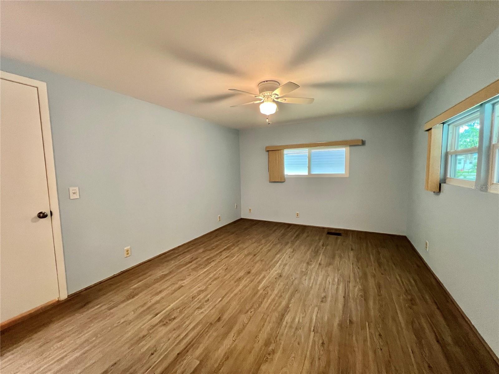 HAWTHORNE AT LEESBURG A COOP - Residential