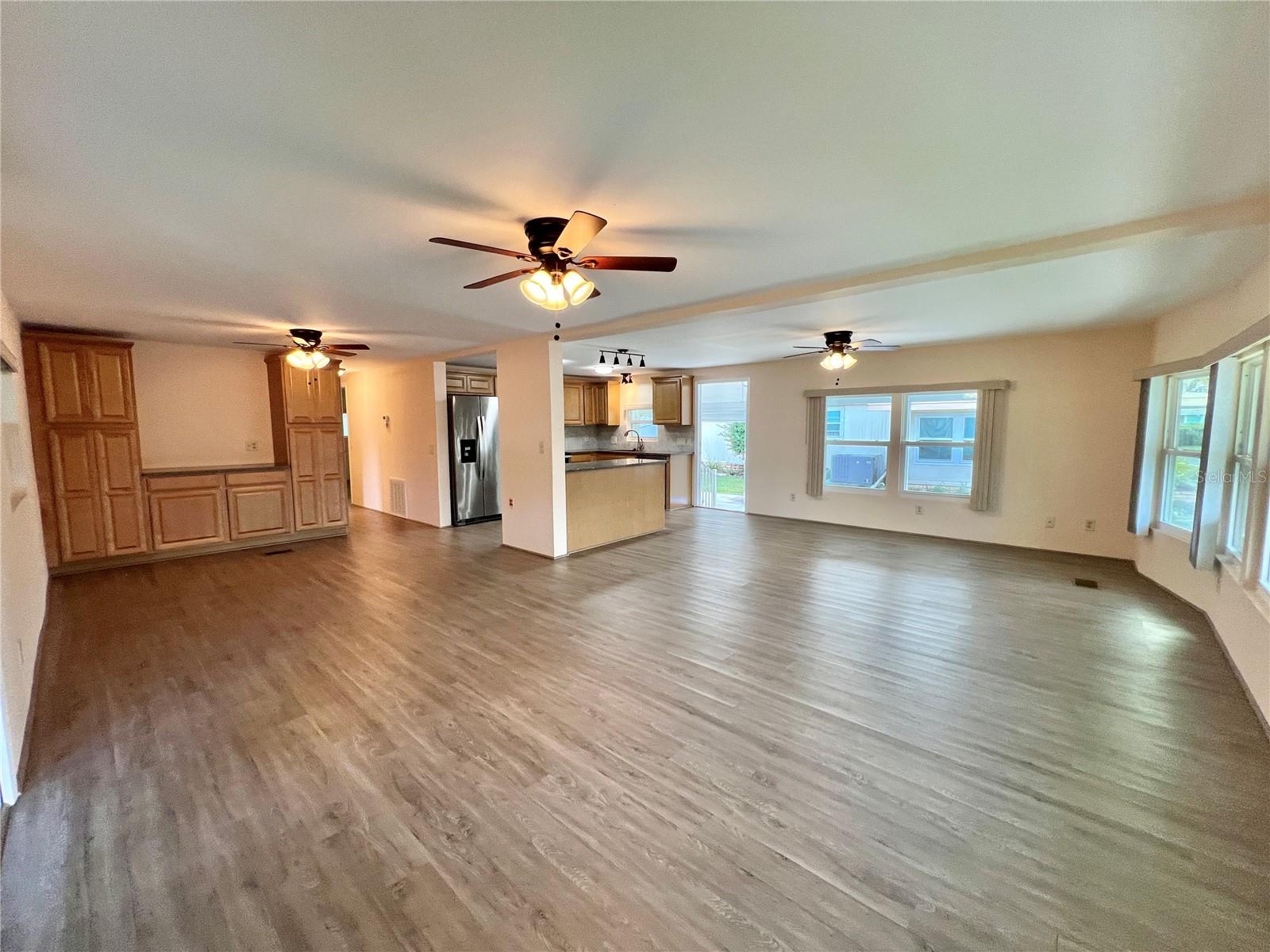 HAWTHORNE AT LEESBURG A COOP - Residential