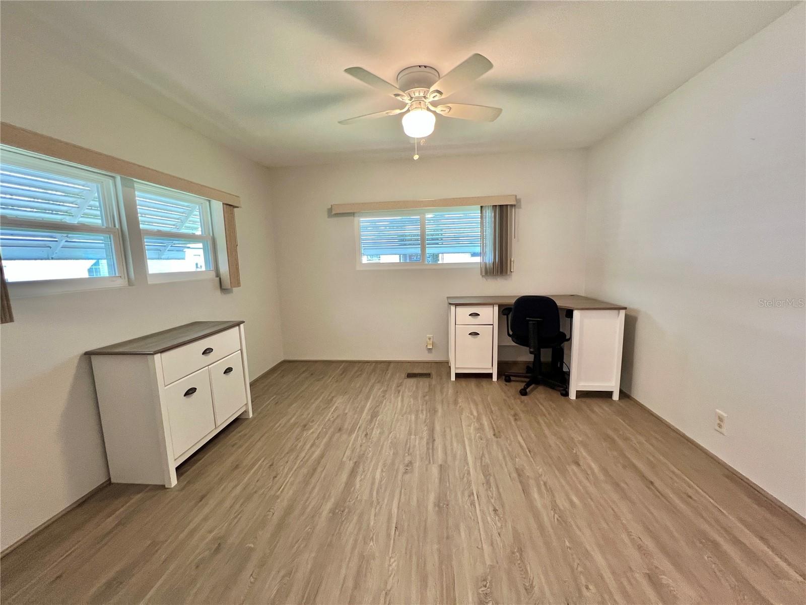 HAWTHORNE AT LEESBURG A COOP - Residential