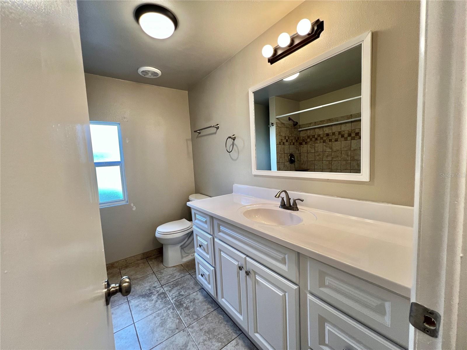 HAWTHORNE AT LEESBURG A COOP - Residential