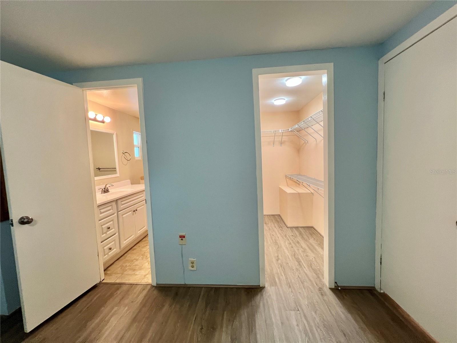 HAWTHORNE AT LEESBURG A COOP - Residential